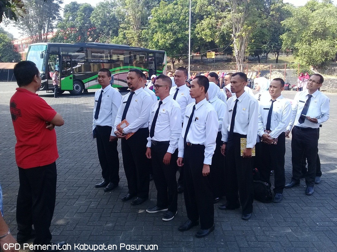 KABUPATEN PASURUAN TELAH MENGIRIMKAN CPNS UNTUK MENGIKUTI LATSAR TAHUN 2019